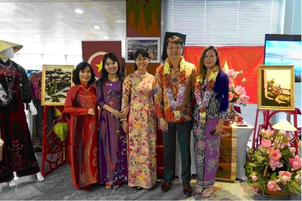Vietnamese culture promoted at festival in Geneva hinh anh 1