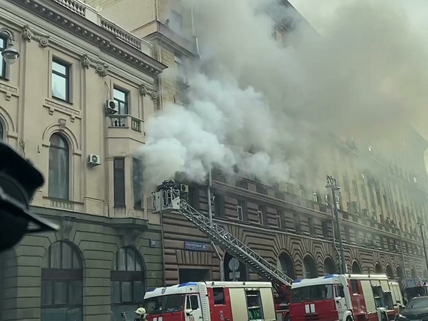 No Vietnamese injured in Moscow office building fire hinh anh 1