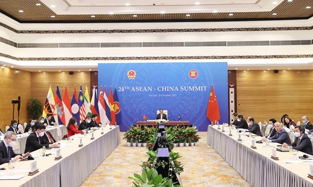 PM Pham Minh Chinh attends 24th ASEAN-China Summit hinh anh 1