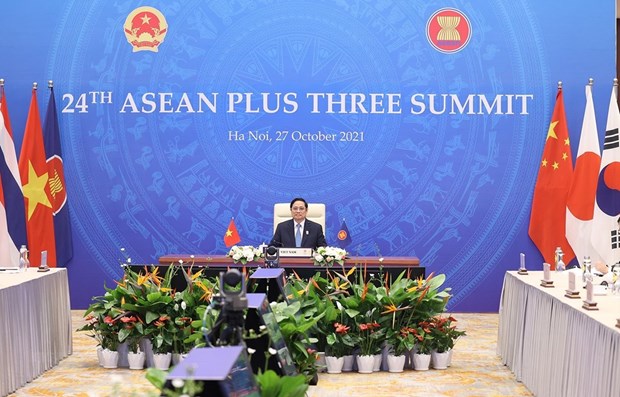 PM calls on ASEAN Plus Three nations to promote strengths in handling crisis hinh anh 1