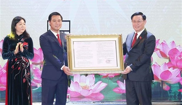 Birth centenary of late NA leader, establishment of Tu Son city announced hinh anh 1