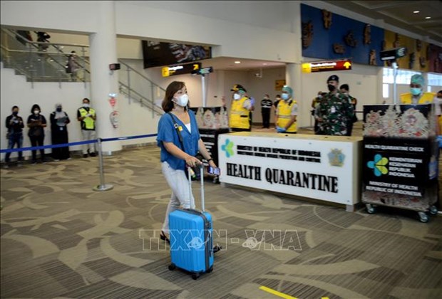 Indonesia beefs up vaccinated travel lane with Australia hinh anh 1