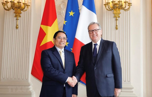 PM lauds legislatures’ contributions to Vietnam-France ties hinh anh 1