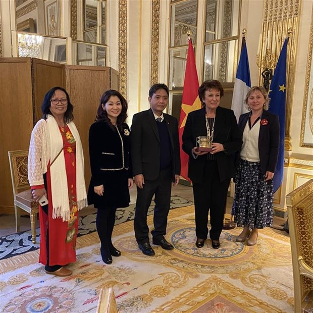 France ready to work with Vietnam to restore French colonial architecture relics hinh anh 1
