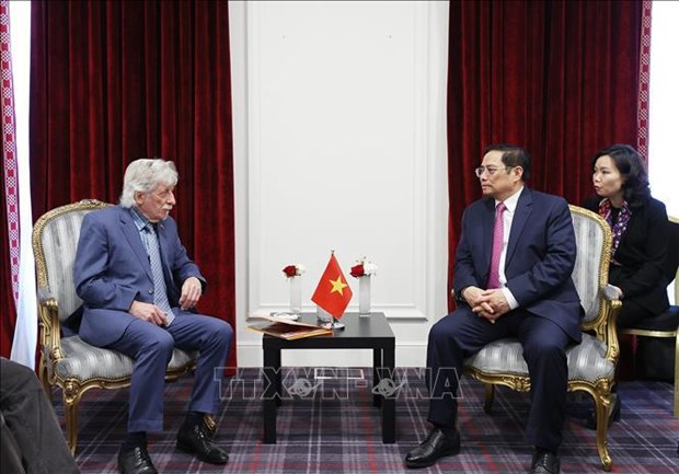 PM receives President of France-Vietnam Friendship Association hinh anh 1