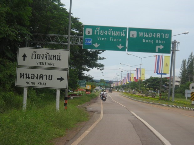 Thailand, Laos agree to promote infrastructure development hinh anh 1