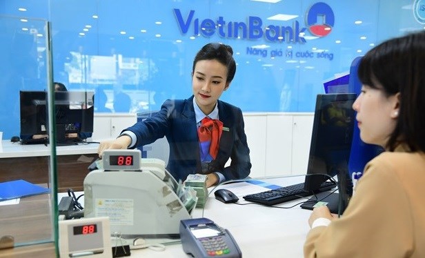 Banks in race for charter capital increase hinh anh 1