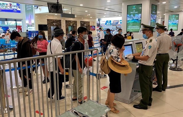 ACI extends Airport Health Accreditation for Noi Bai airport hinh anh 1