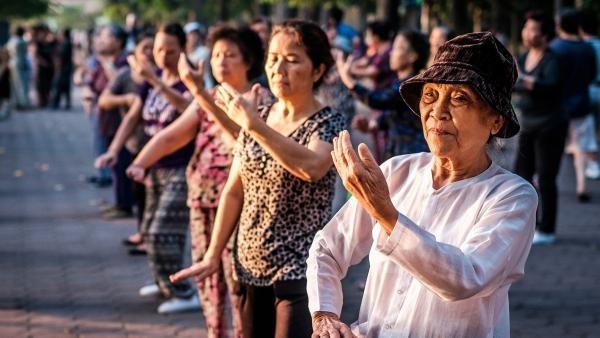 Workshop discusses active aging and care for elderly in ASEAN hinh anh 1