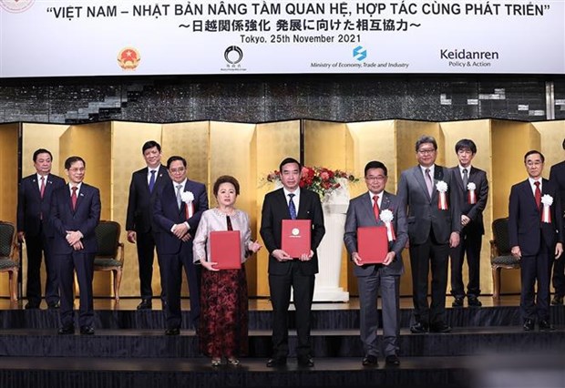 Vietnamese PM vows best conditions for Japanese investors in Vietnam hinh anh 2