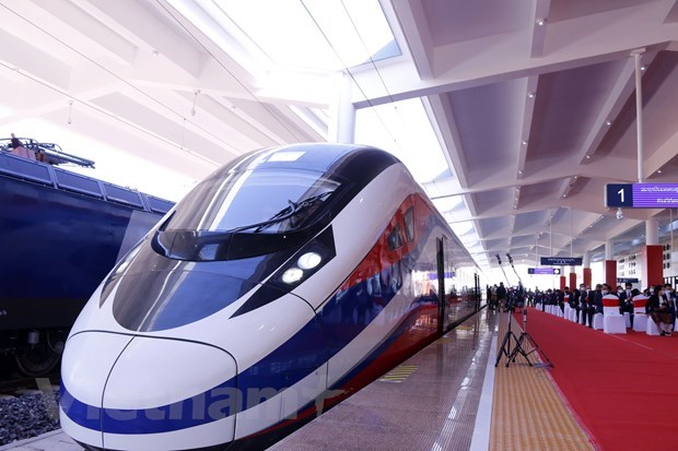 Laos-China high-speed railway put into services hinh anh 1