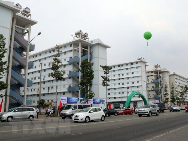 Southeastern provinces to build more social housing for low-income workers hinh anh 1
