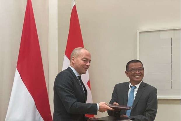Indonesia, Switzerland ink labour exchange agreement hinh anh 1