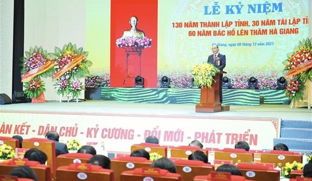 Education must be locomotive to push Ha Giang’s development: President hinh anh 1
