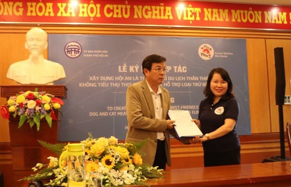 Quang Nam: Hoi An says no to slaughtering cats, dogs for meat hinh anh 1