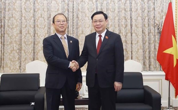 Top legislator meets KOVIFA chairman and Vietnamese family’s descendant in RoK hinh anh 2