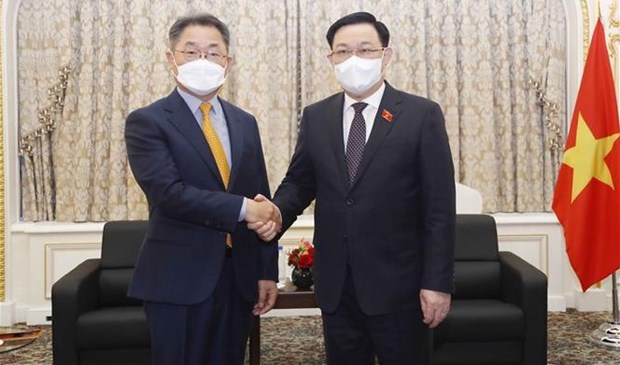NA Chairman receives RoK firms’ leaders hinh anh 1