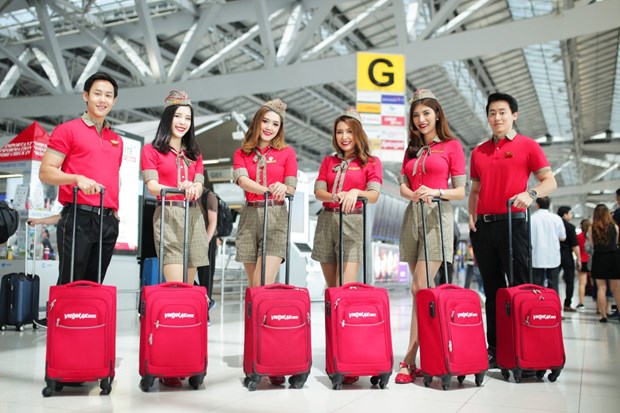 Thai Vietjet awarded “Most Passenger-Friendly Cabin Crew” in Thailand hinh anh 1