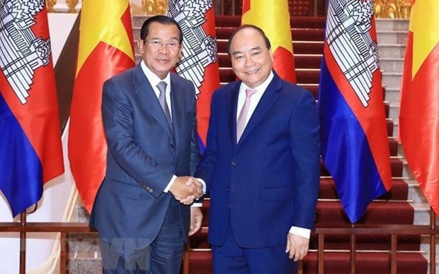 Vietnamese President’s visit to help advance relations with Cambodia hinh anh 1