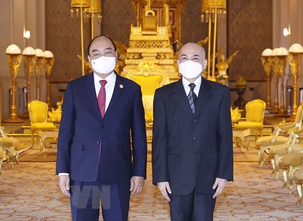President concludes State visit to Cambodia hinh anh 2
