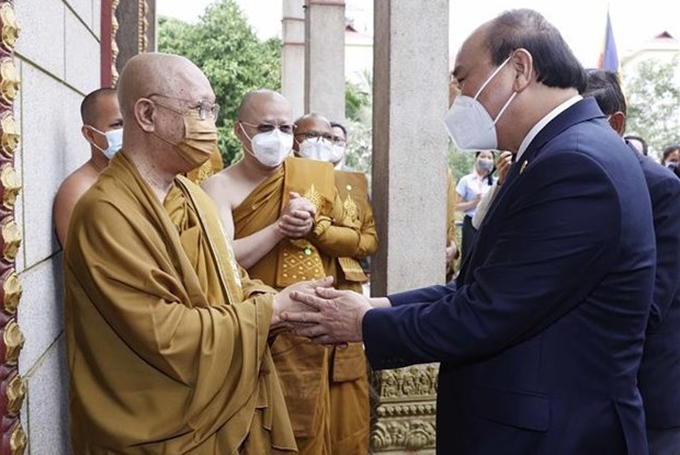 Vietnamese President hails Cambodian Buddhists’ contributions to bilateral ties hinh anh 2