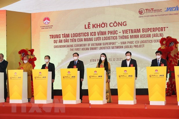 Construction of 3.8 trillion VND logistics centre kicks off in Vinh Phuc hinh anh 1