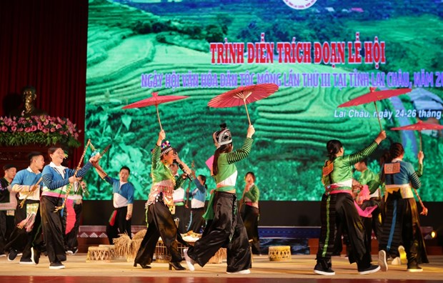 Third Mong Ethnic Cultural Festival underway in Lai Chau province hinh anh 1