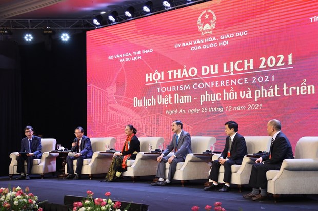 Conference seeks measures for tourism recovery, development hinh anh 1