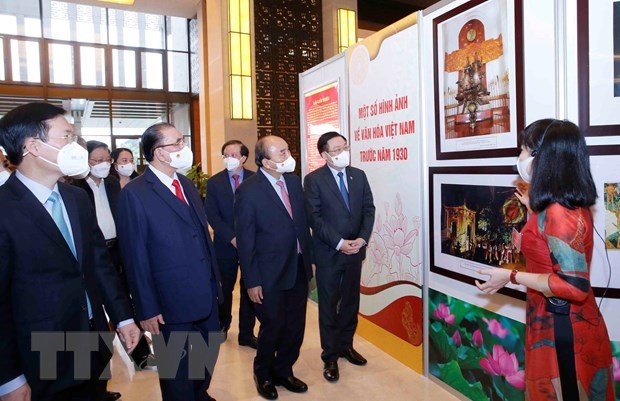 Top 10 prominent events of Vietnam in 2021 selected by VNA hinh anh 7