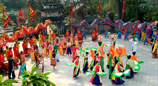 Vietnam, Laos seminar spotlights role of culture, people in development hinh anh 1
