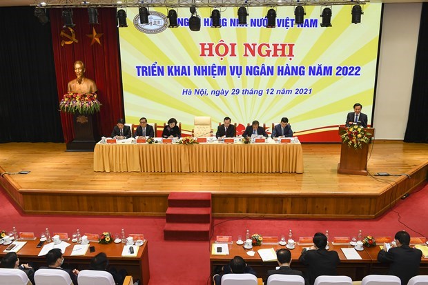 Banking industry asked to support economic recovery hinh anh 1