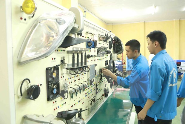 Strategy approved to boost vocational training development until 2030 hinh anh 1