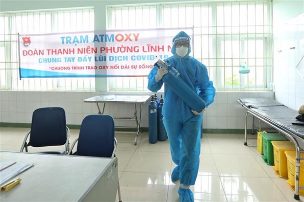 Free oxygen ATM programme launched in Hanoi hinh anh 2