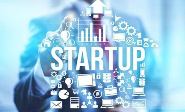 Domestic firms urged to engage more in Vietnamese startups hinh anh 1
