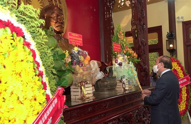 State leader presents Tet gifts to disadvantaged families in An Giang hinh anh 2