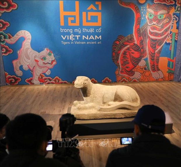Exhibition features tigers in Vietnam’s ancient art hinh anh 3
