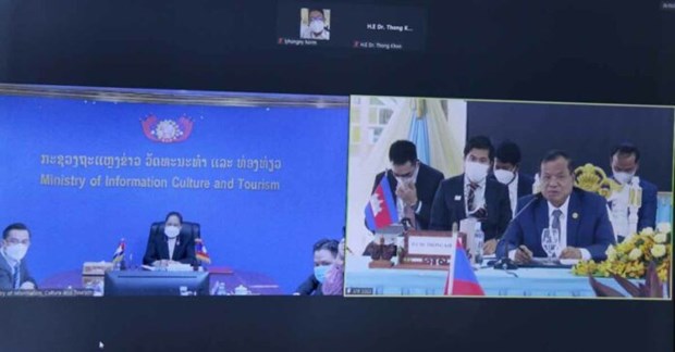 Laos, Cambodia seek to bolster tourism cooperation hinh anh 1