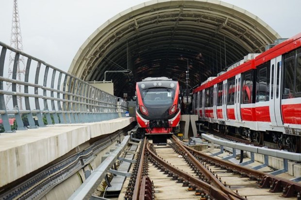 Indonesia’s Greater Jakarta light rail transit to start operation in August hinh anh 1