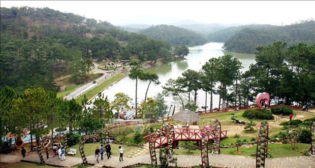 Lam Dong sets to welcome 5 million visitors in 2022 hinh anh 1