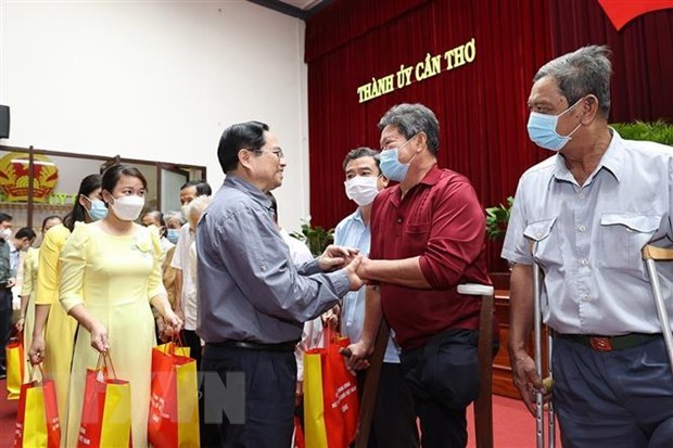 PM Pham Minh Chinh pays Tet visit to Can Tho city hinh anh 1