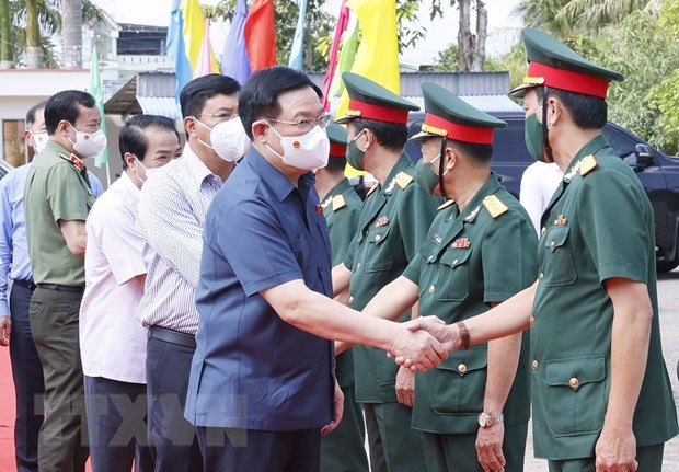 NA Chairman pays pre-Tet visit to Ca Mau hinh anh 1