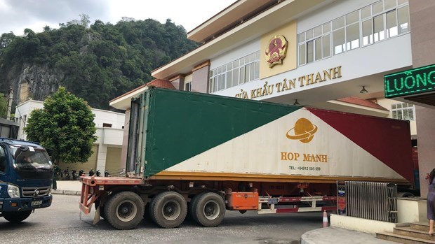 Another China border crossing reopened for Vietnamese exports hinh anh 1