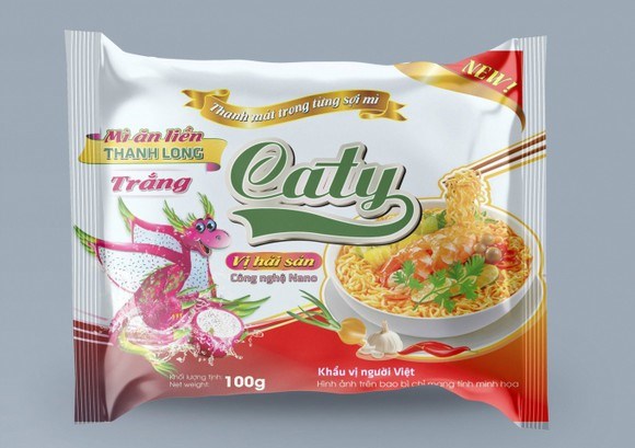 First instant noodle product made from dragon fruit produced hinh anh 1