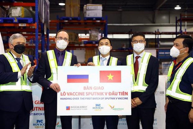 Russian Ambassador praises cooperation with Vietnam hinh anh 3