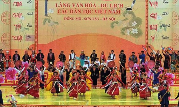 Festival to highlight spring colours across all regions hinh anh 1