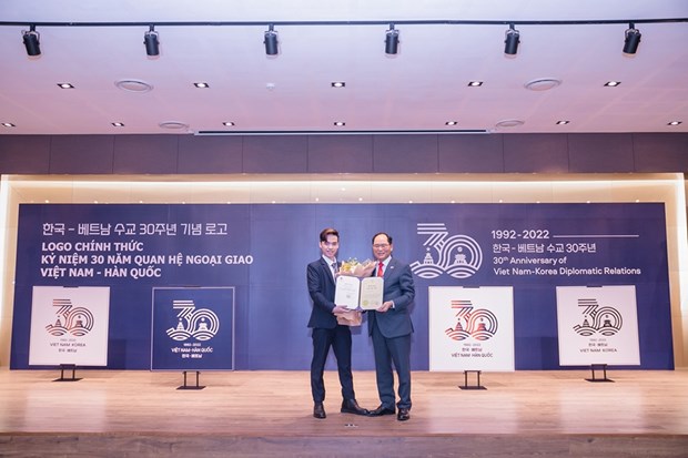 Winners of logo design contest marking 30 years of Vietnam-RoK ties announced hinh anh 1