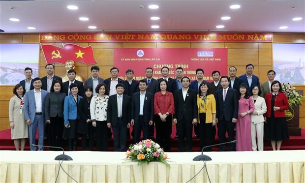 Vietnam News Agency, Lao Cai province forge communication cooperation hinh anh 1