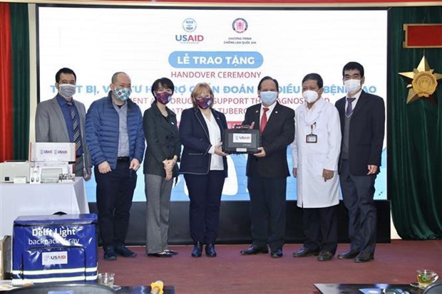 US presents tuberculosis detection tools, medications to Vietnam hinh anh 2