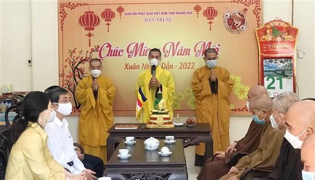 Buddhist dignitaries appointed as heads of pagodas in Truong Sa island district hinh anh 1