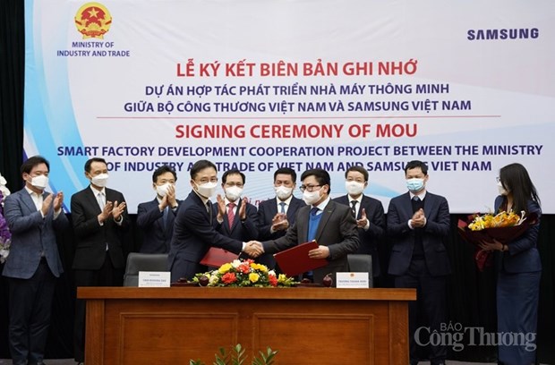 Samsung Vietnam supports smart factory development hinh anh 1